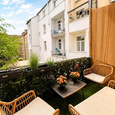 Apartamento Monteurs- Und In - Wlan, Parkplaetze, Waschmaschine